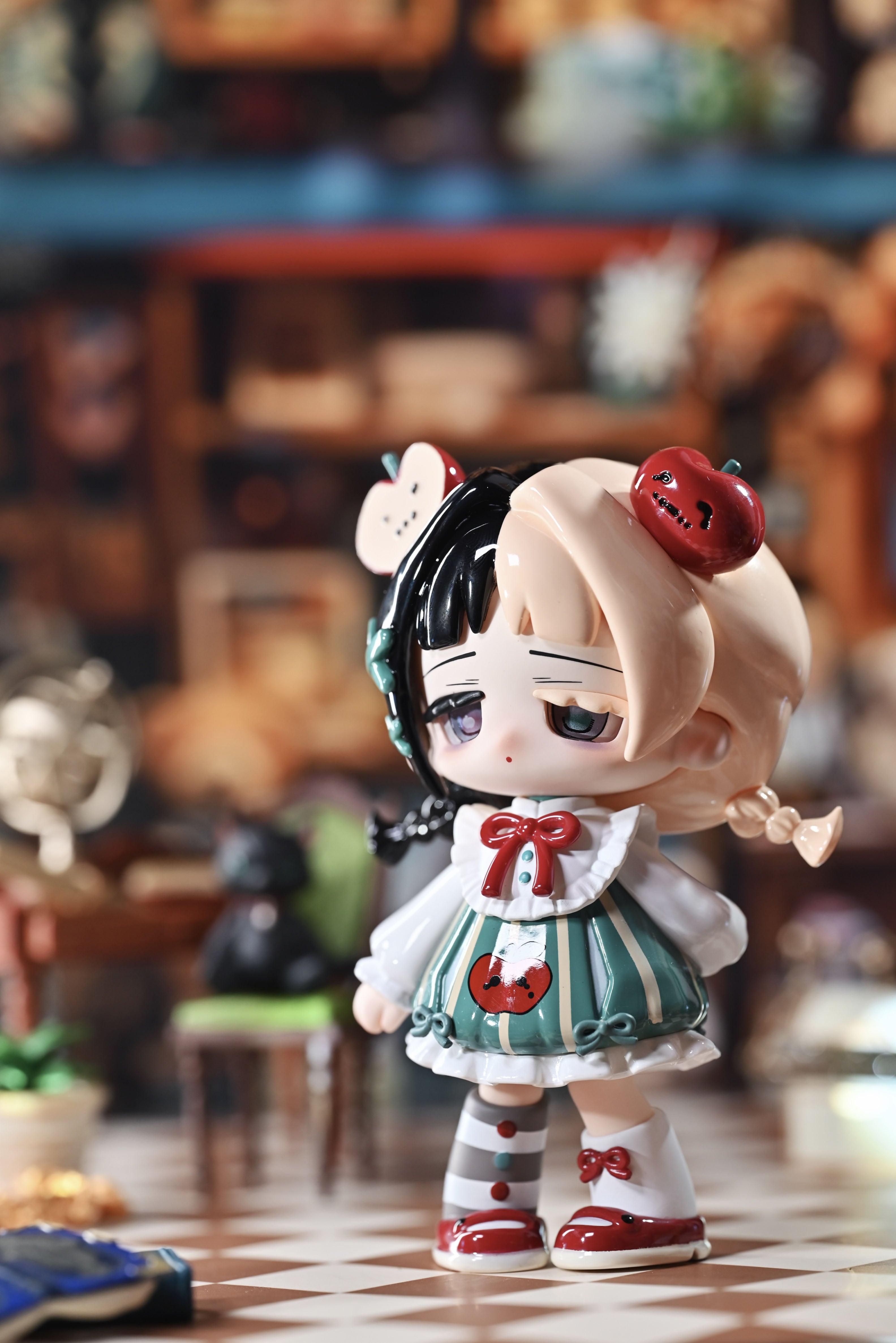MISSY EMO GIRL SERIES TRADING FIGURE – Bubble Wrapp Toys