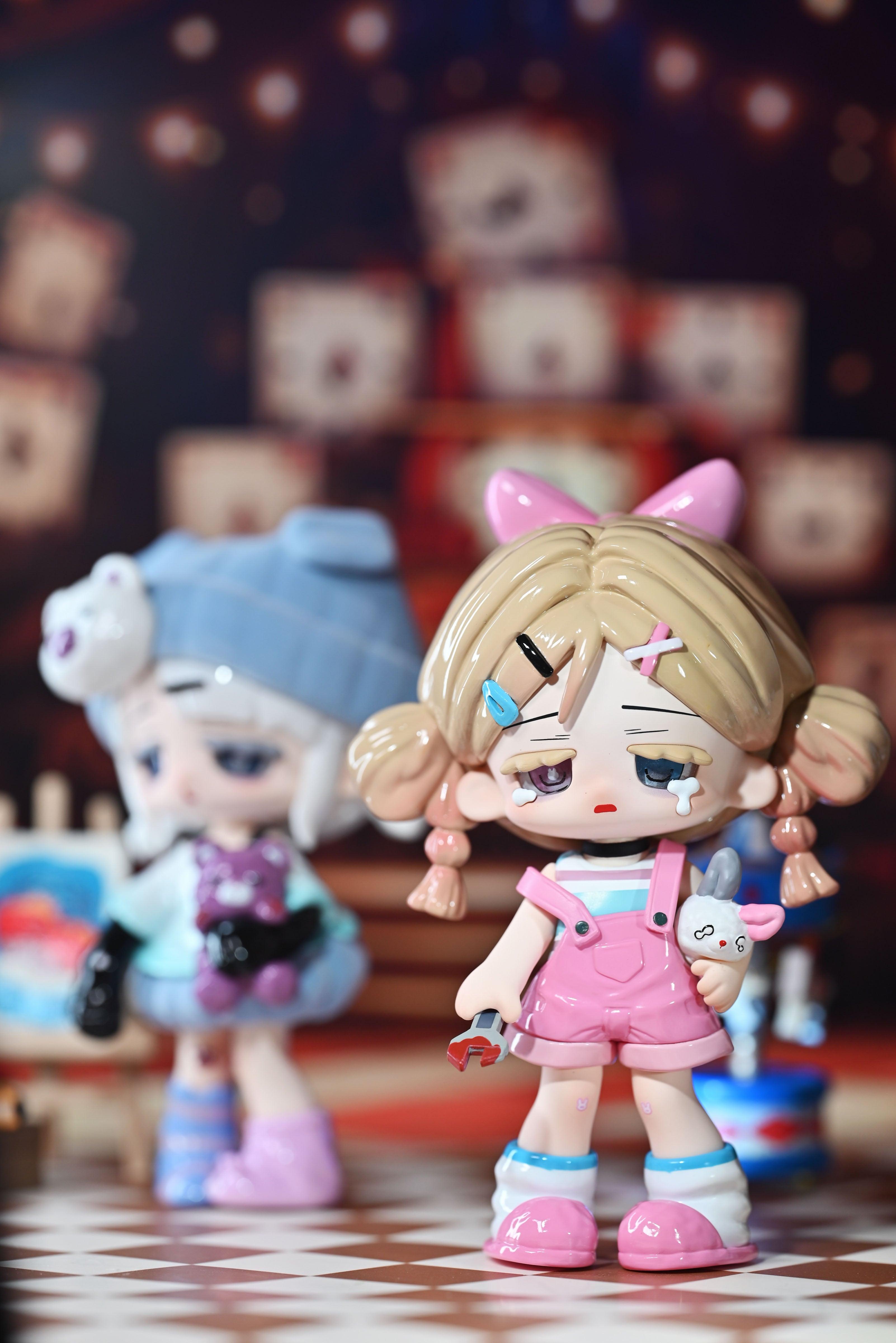 MISSY EMO GIRL SERIES TRADING FIGURE – Bubble Wrapp Toys