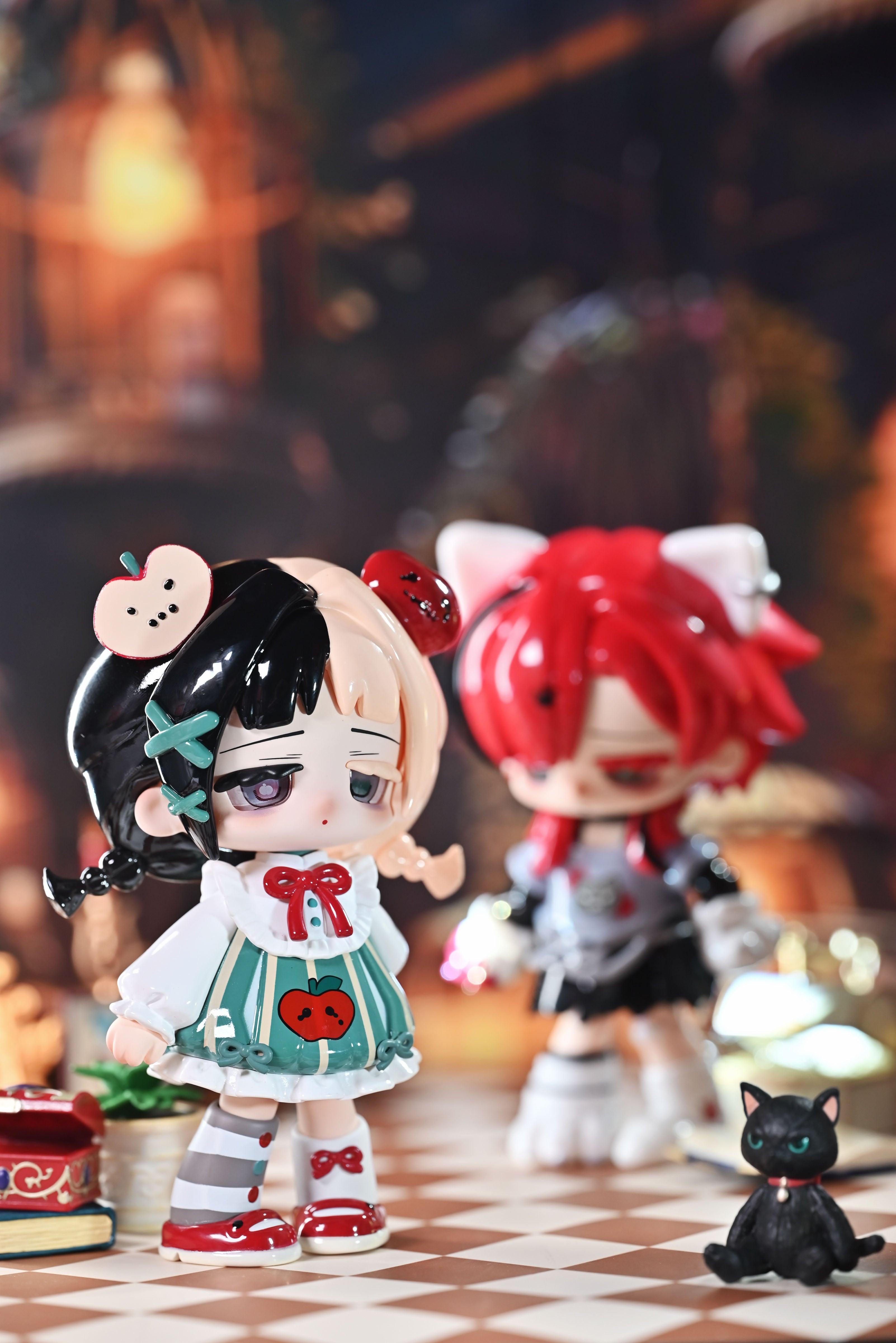 MISSY EMO GIRL SERIES TRADING FIGURE – Bubble Wrapp Toys