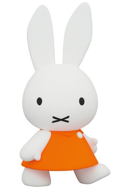 UDF Dick Bruna Series 5 Osanpo Miffy Art toy Medicom Toy