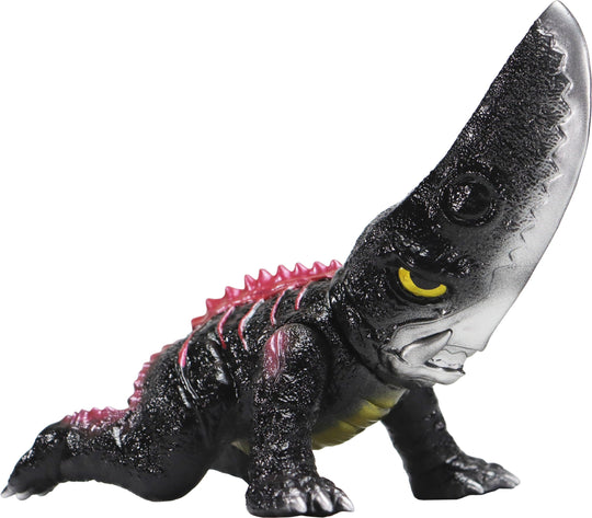 CCP Middle Size Series Gamera Vol. 4 "Gamera vs. Guiron" Guiron Retro Black Ver. - Preorder Sofubi CCP
