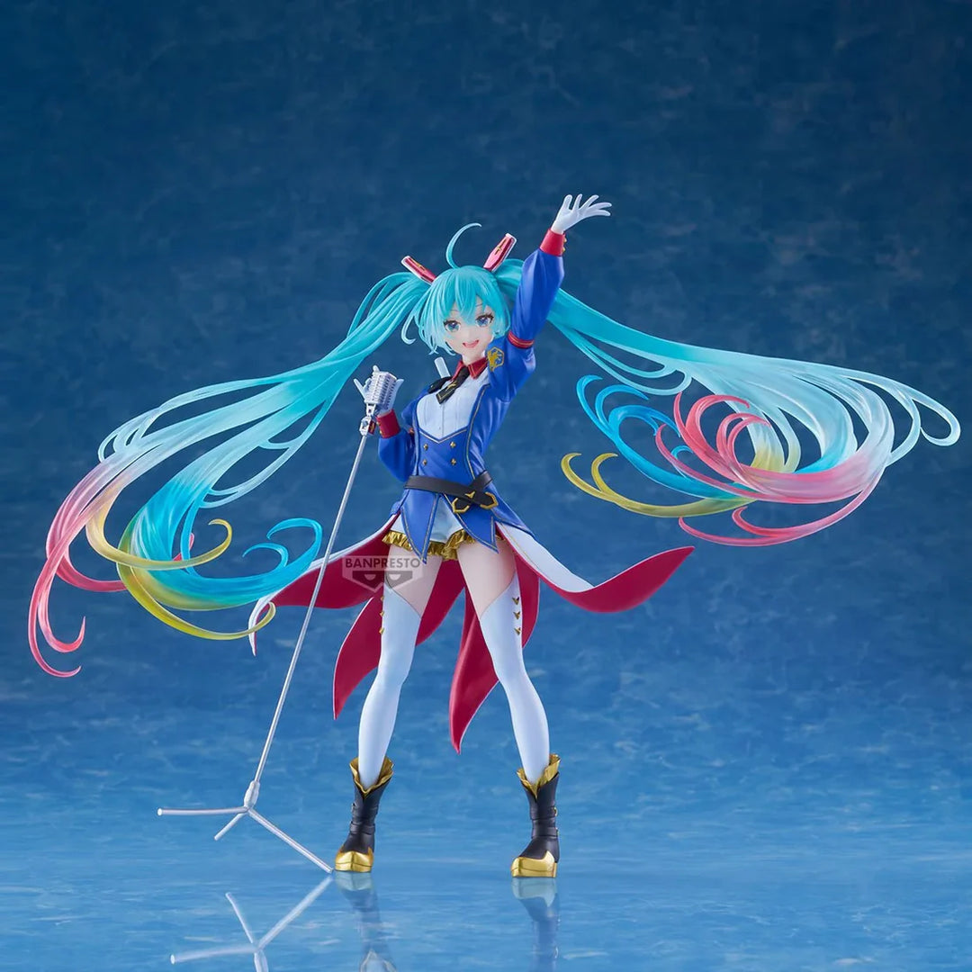 Gundam x Hatsune Miku 45th Collaboration Figure Art toy Bandai