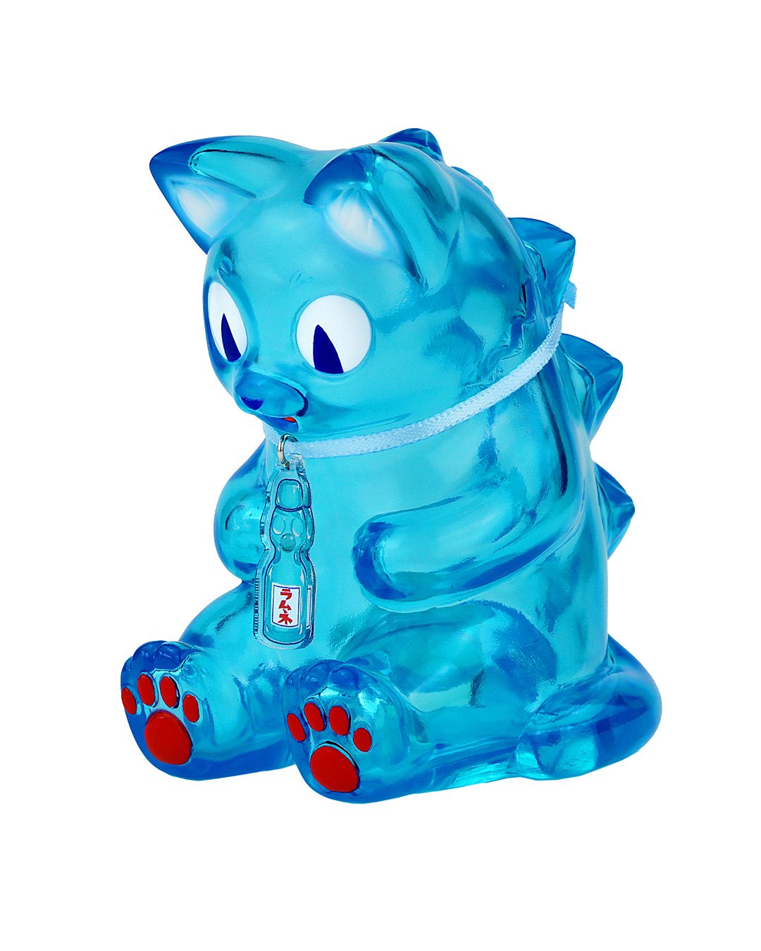 Sitting Negora Ramune by Konatsu Sofubi FEWMANY
