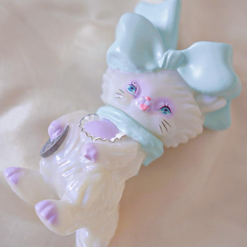 Mint Milk Kira Imai collaboration BAB Kat by Ms LUTRA Sofubi Ms Lutra