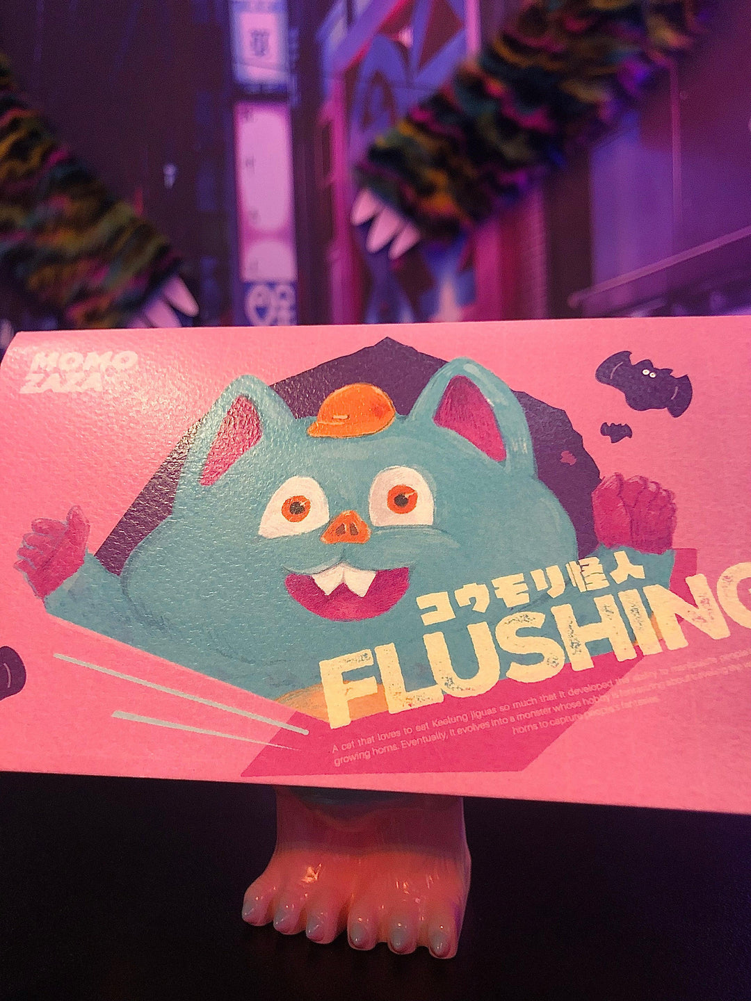 Flushing Pink Vampire Designer Toys momozaza