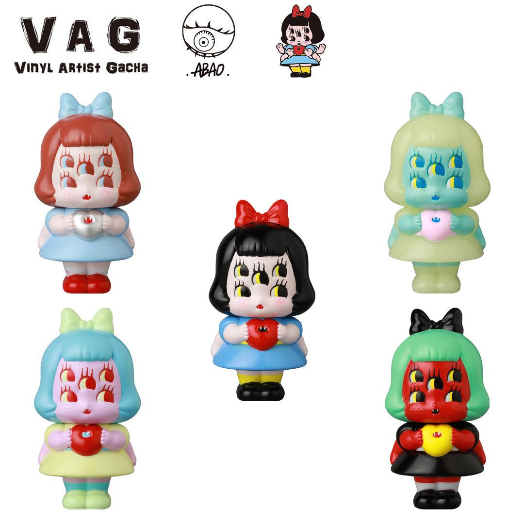 Vinyl Artist Gacha Series 43 MEMI - Preorder Gashapon Medicom