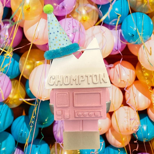 Birthday mini by Chompton Stoodios Sofubi Chompton Stoodios