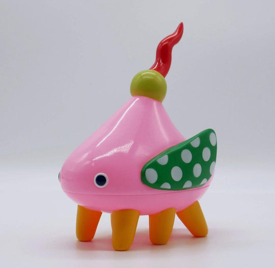 Classic Pink Sashimi by Hanamusic Sofubi Hanamusic