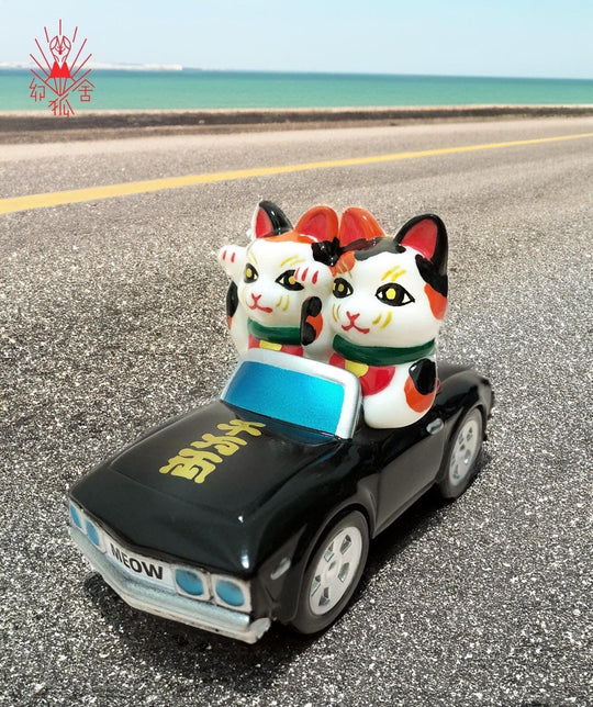 Lucky Meow Meow Car-koi by Genkosha Sofubi 幻狐舍 genkosha