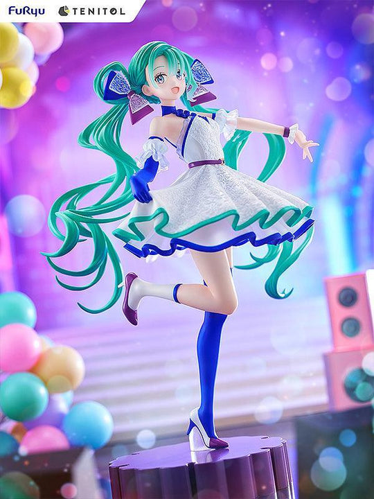 TENITOL Hatsune Miku Neo-Tokyo Idol Series - Preorder Art toy FuRyu x TENITOL