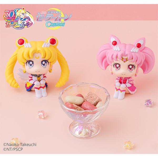 Look Up Series Pretty Guardian Sailor Moon Super Sailor Moon & Super Sailor Chibi Moon Designer Art Toy Megahouse